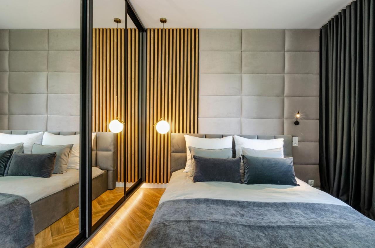 Apartament Lupoapartments łukowa Parking Dostęp Na Kod Łódź